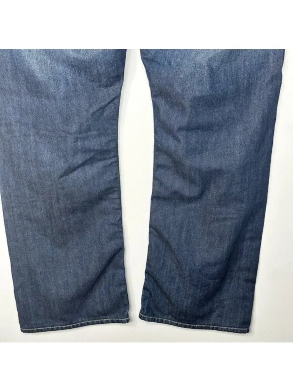 True Religion Jeans Mens 38x28 Blue Distressed Straight Denim 100% Cotton 5Pkt